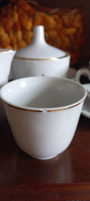 Непълен сервиз за кафе, българско производство