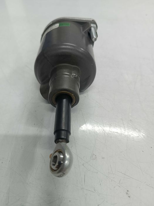 Пневматический регулировочный цилиндр линейного действия/Газ педаль