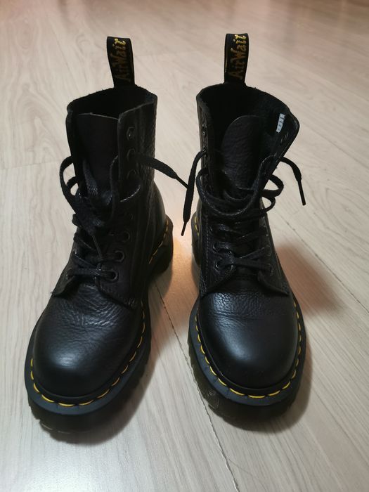 Ghete Dr. Martens NOI