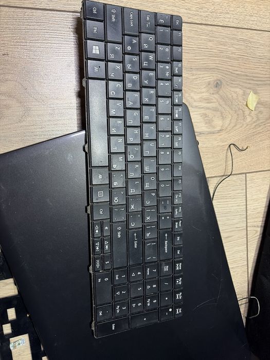 запчасти от Acer E1 571 G50 Mnks