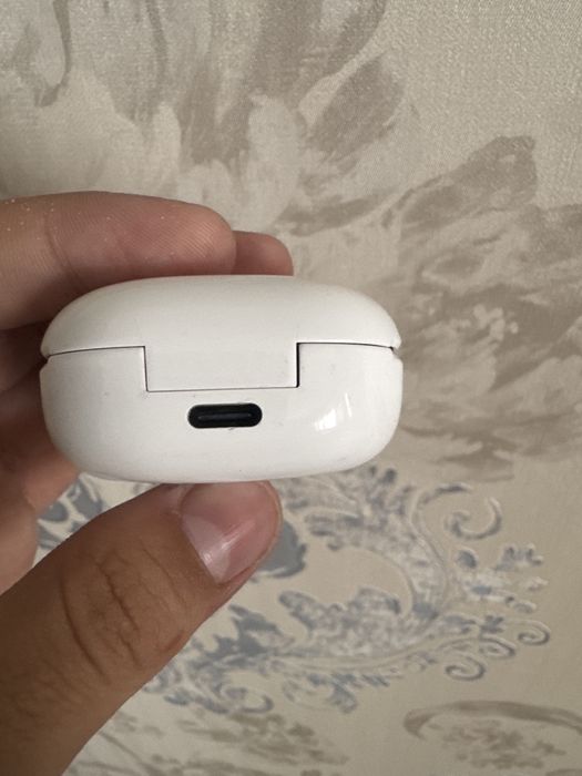 Продам samsung bods fe