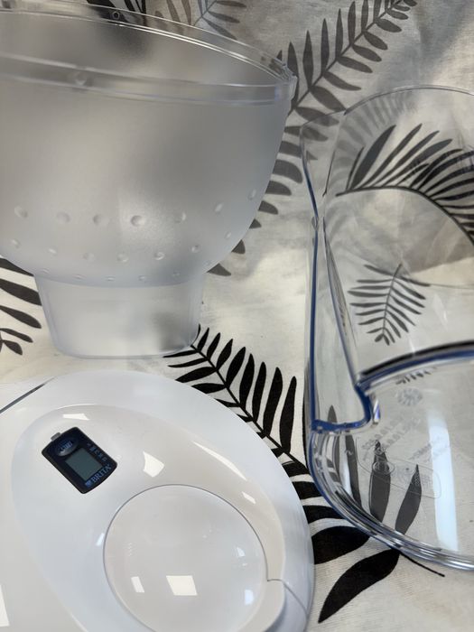 Филтър кана Brita Marella XL