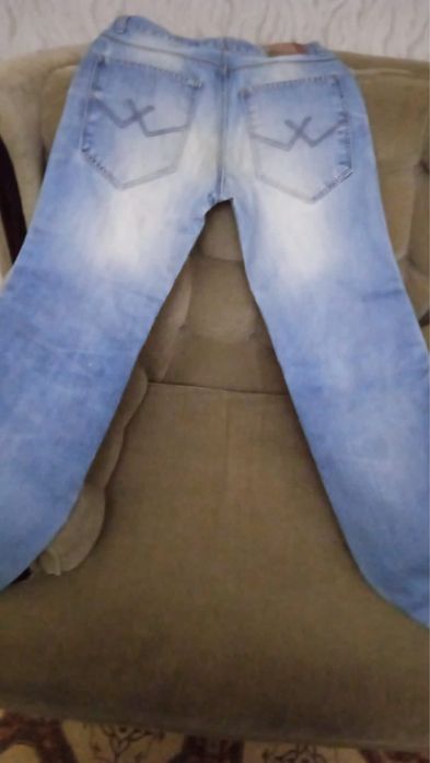 Джинсы продам в хорошом состоянии