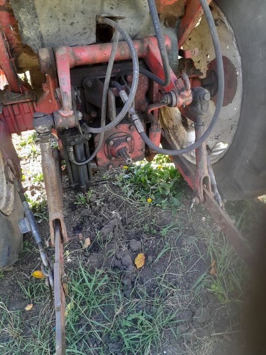 Vánd tractor u 650 an stare de functionare