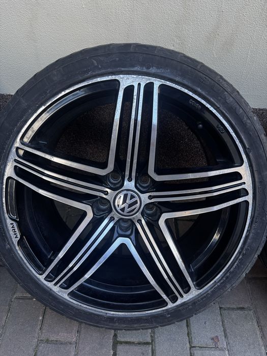 Jante R18 cu anvelope de vara