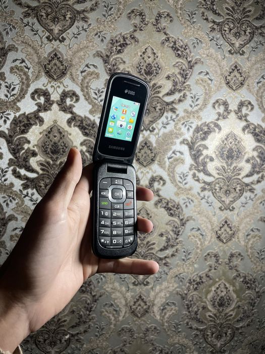 Новый! New! Samsung Gusto 3 “Dualsim + Garantiya !