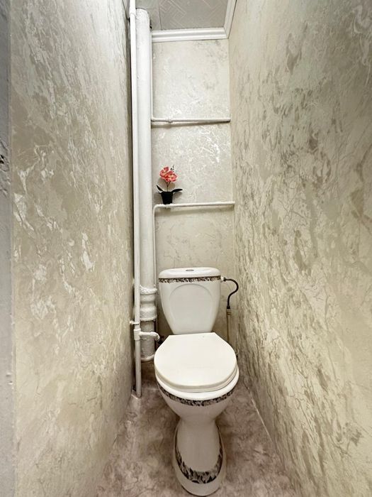 Продам квартиру в Пришахтинске