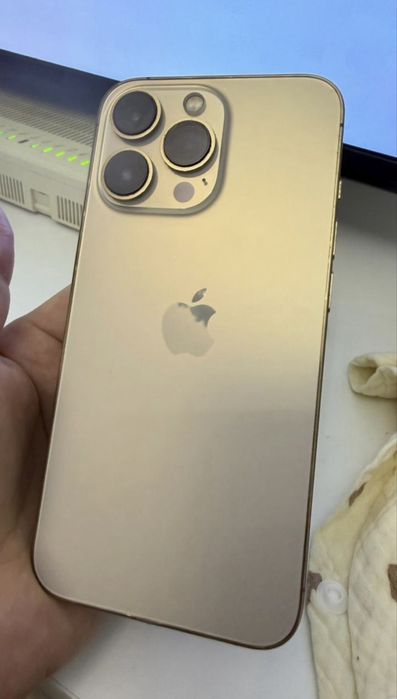 Продам айфон 13 про 256гигов