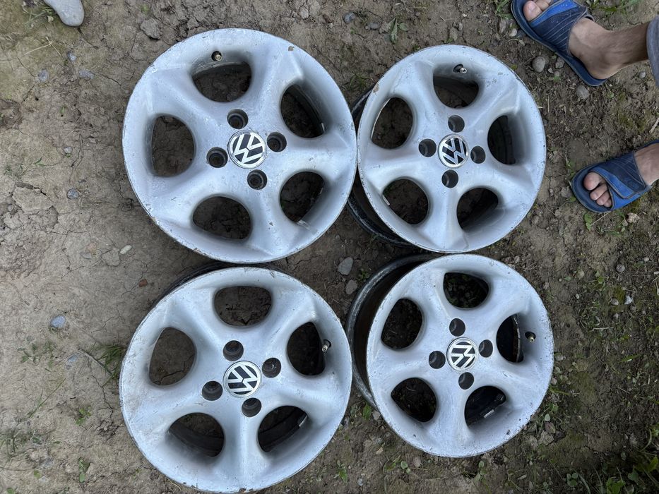 Продам диска R 13 4/100