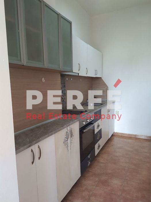 Продава се Двустаен апартамент в Бургас, Център - 70 кв.м за 2115 €/кв.м - Снимка #5