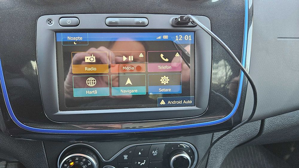 Sandero Stepway SL BlueLine TCE100 GPL garantie activa august 2026