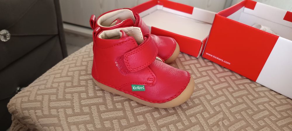 Papuci primi pași fetiță