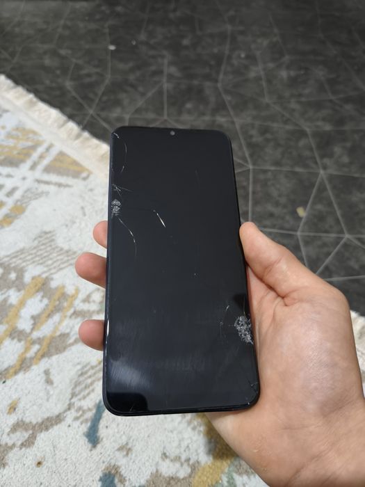 Продам телефон oppo a17