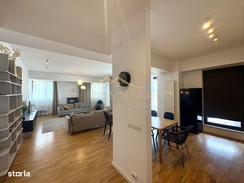 APARTAMENT de LUX cu 3 CAMERE cu Terasa si loc de parcare