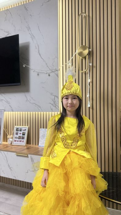 Қазақ көйлек сатылады!