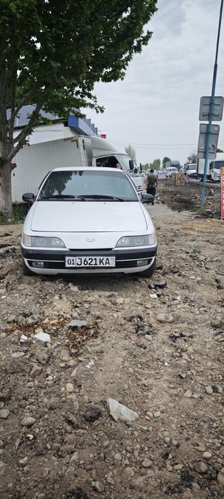 Espero 2.2 L sotiladi