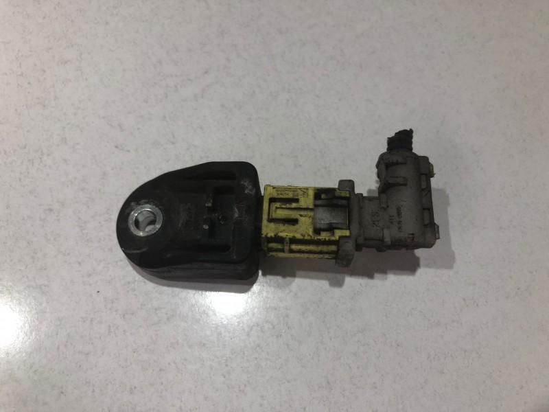 Senzor impact Toyota RAV 4