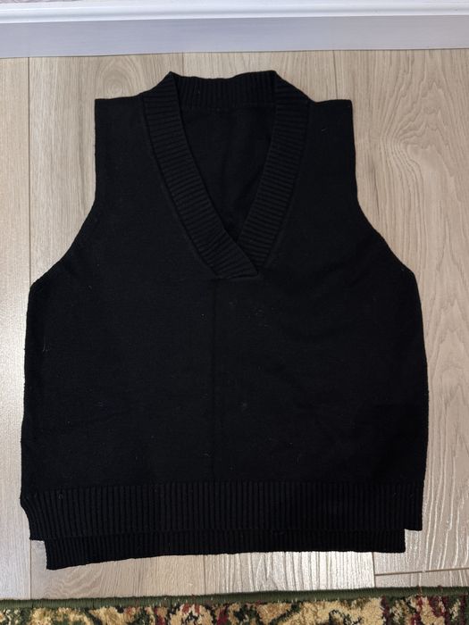 ДЖенфер без рукавов