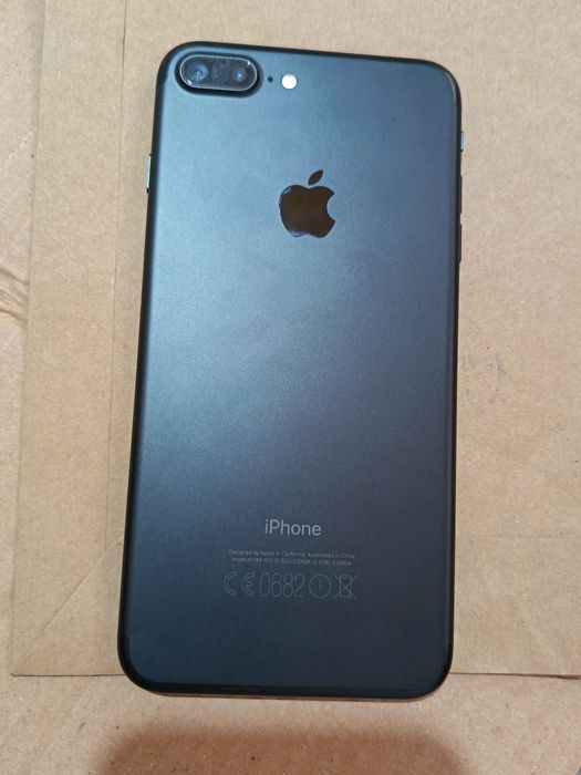 iPhone 7 Plus Matte Black - DEFECT / Pentru Piese