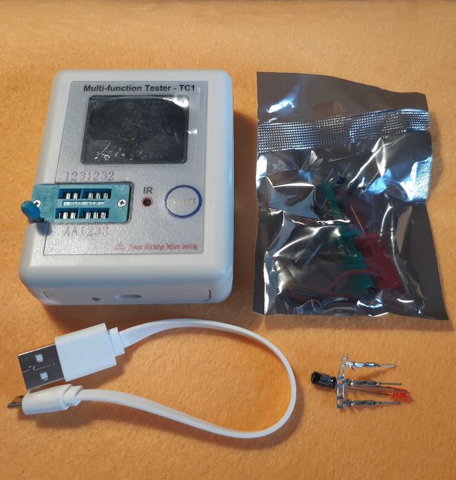 Tester componente electronice