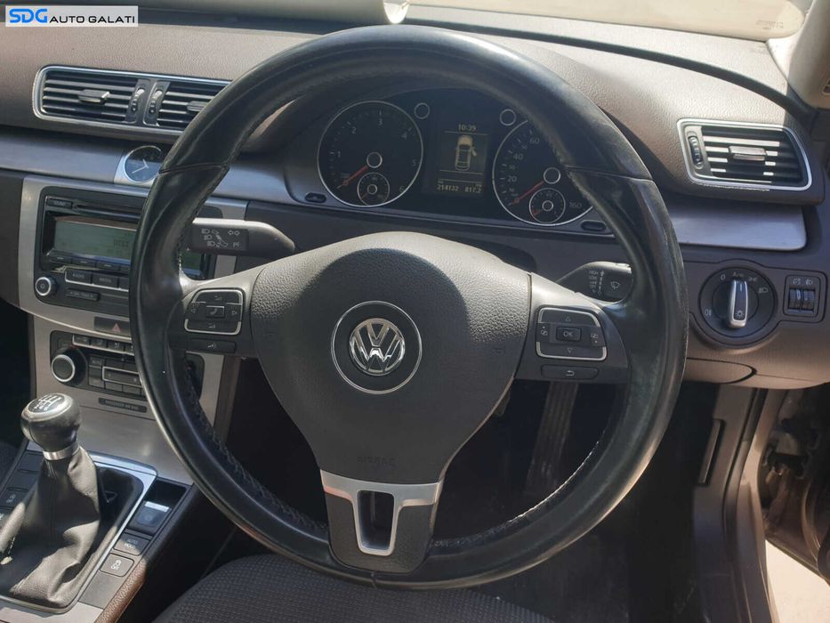 Volan 3 Spite din Piele cu Comenzi FARA Airbag Volkswagen Passat B6 2005 - 2010 [LR0482]