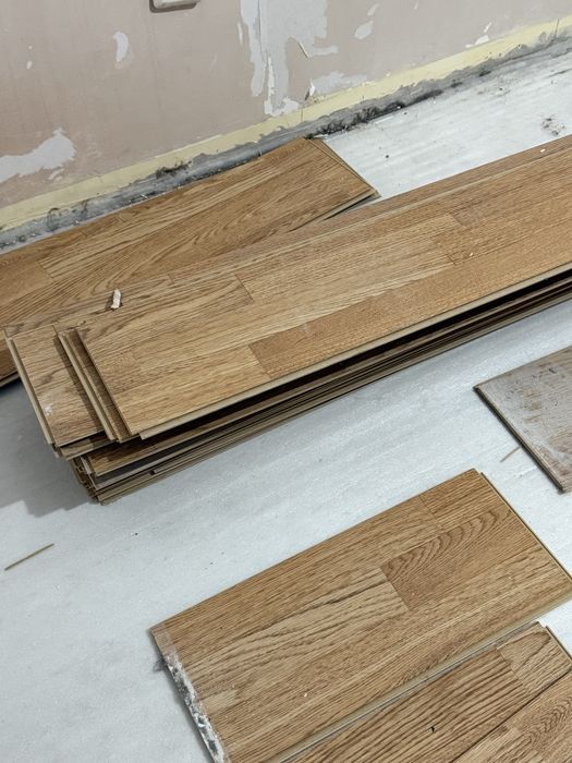 Продается ламинат бу срочно за все 5000