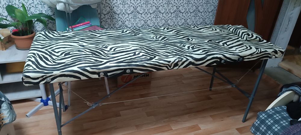 Продам кушетку для бьюти процедур