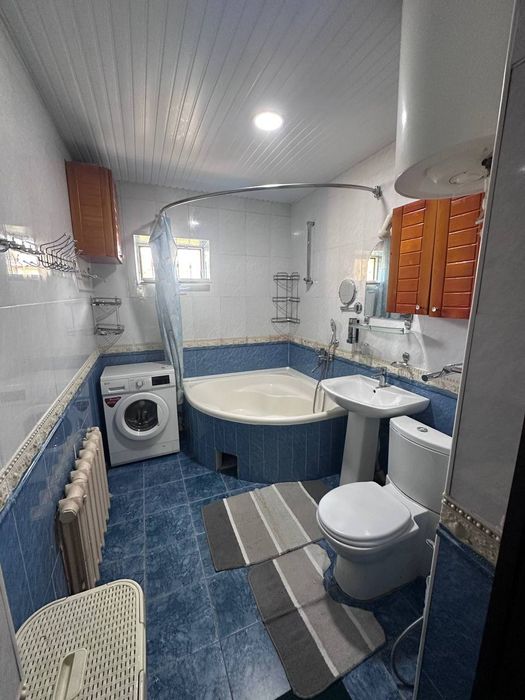 Продаётся 5- комнатная квартира Паркентский