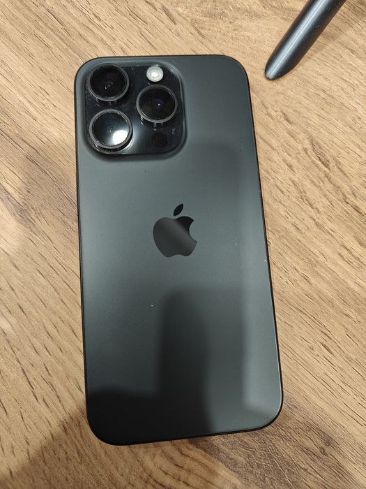Продам iphone 15 pro
