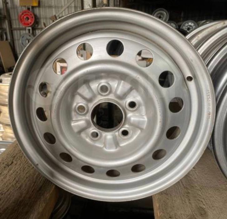 Диски Ниссан серена c23 5x114.3 радиус 14