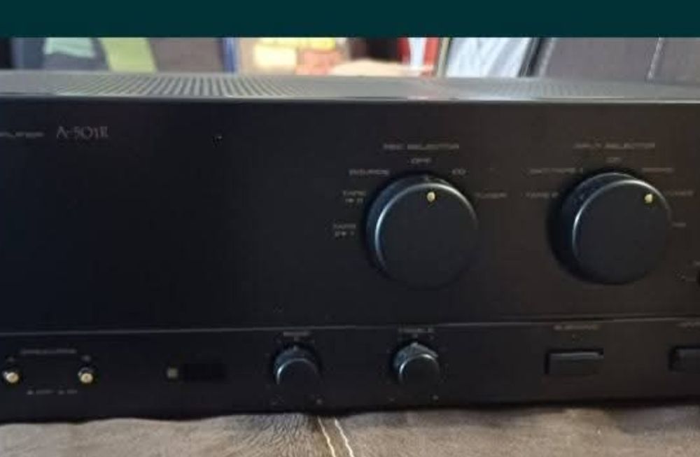 PIONEER A 501 R- усилвател
Made in Japan
Работещ,масивен и мощен усилв