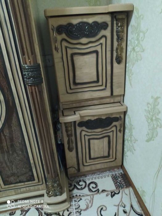 Спальный гарнитур