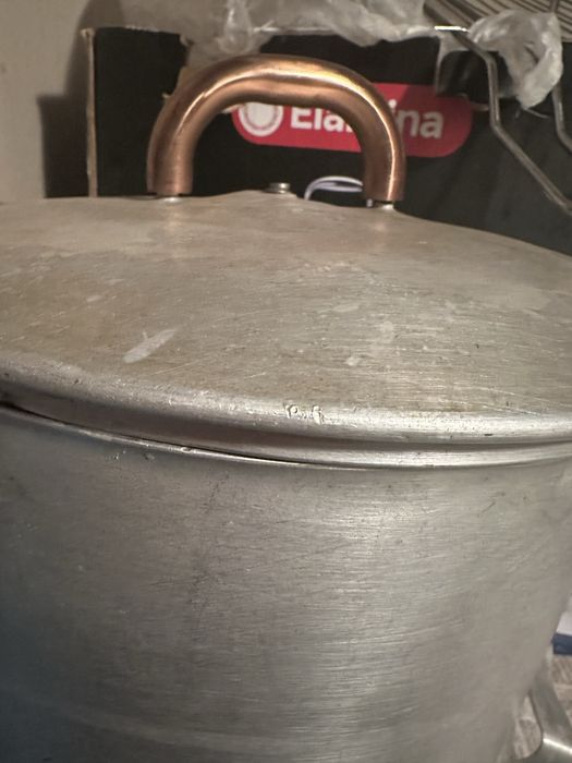 Продам мантоварку