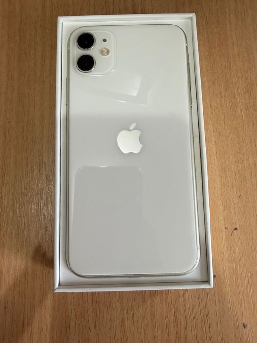 Айфон 11  128 GB | Б/у