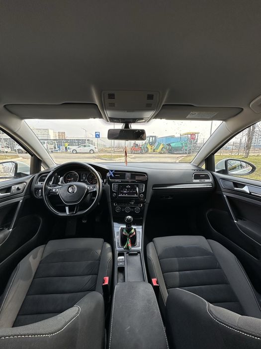 Volkswagen Golf 7 2013, 1.6 tdi, 111.000 km REALI