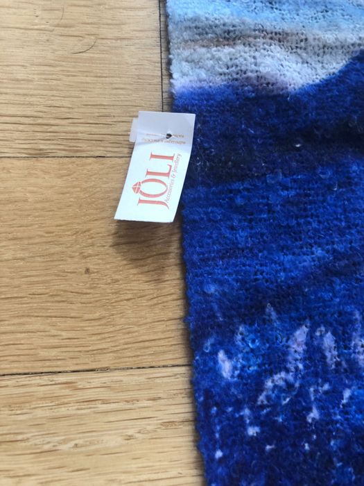 Шал 200х70 см нов за посарък