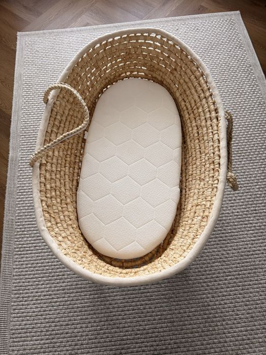Codulet/patut pentru bebe
