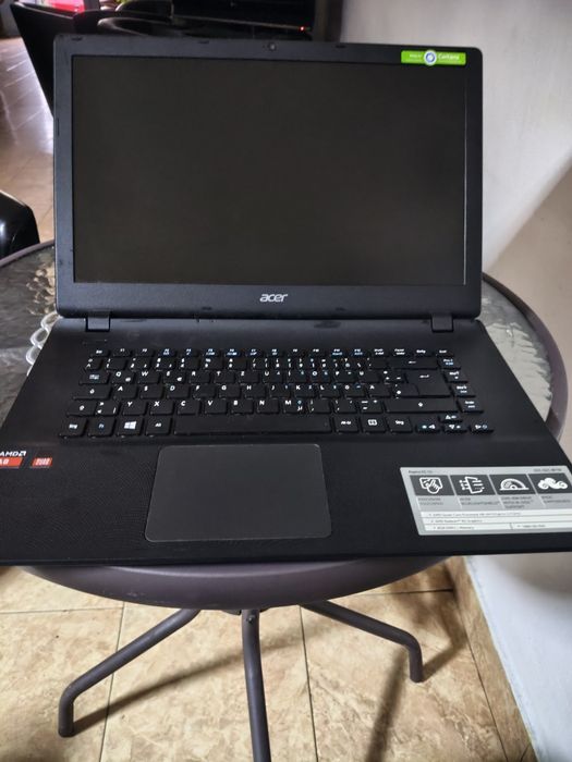 Laptop Acer AMD A8
