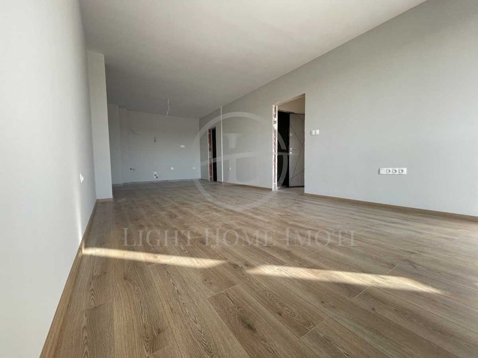 Продава се Двустаен апартамент в Пловдив, Христо Смирненски - 82 кв.м за 1391 €/кв.м - Снимка #3