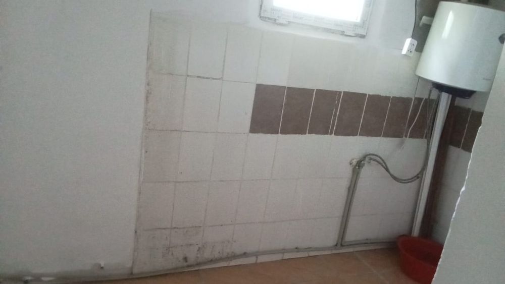 Продам времянку, участок 10 сот