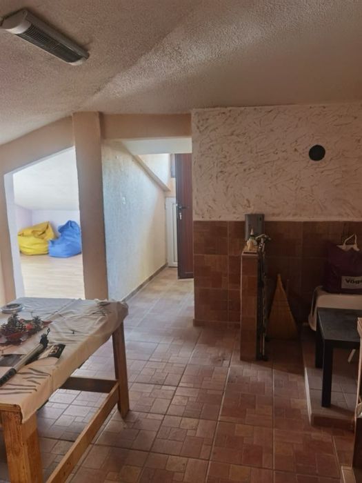 Продава се Четиристаен апартамент в Асеновград - 85 кв.м за 1236 €/кв.м - Снимка #15