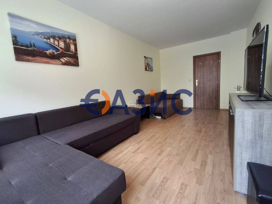 Продава се Тристаен апартамент в к.к. Слънчев бряг - 87 кв.м за 651 €/кв.м - Снимка #8