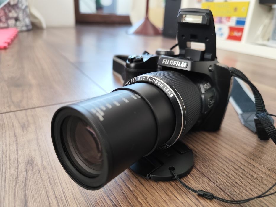 Fujifilm FinePix S8200 – 40× оптичен Zoom | 16 MP | Full HD | 16 GB