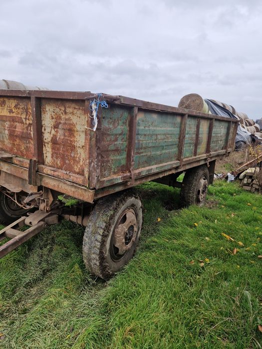 Remorca 5 Tone Basculare