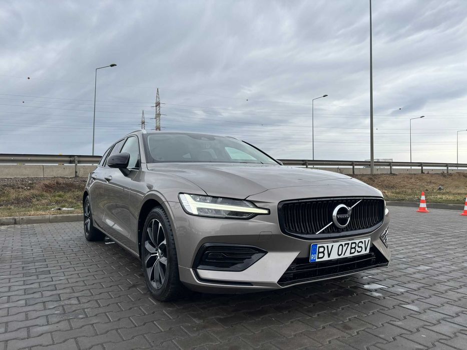 Volvo V60 Momentum Pro Automata LED Polestar