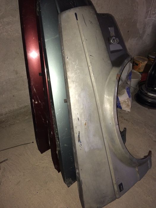 Капот Голф 2 и Жетта Привазной