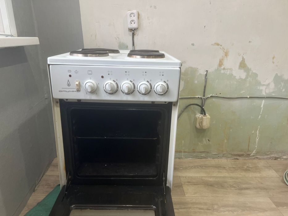 электроплита 4 конфорки