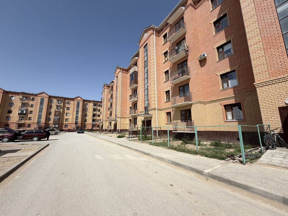 Левый Берегтен 2-комн квартира