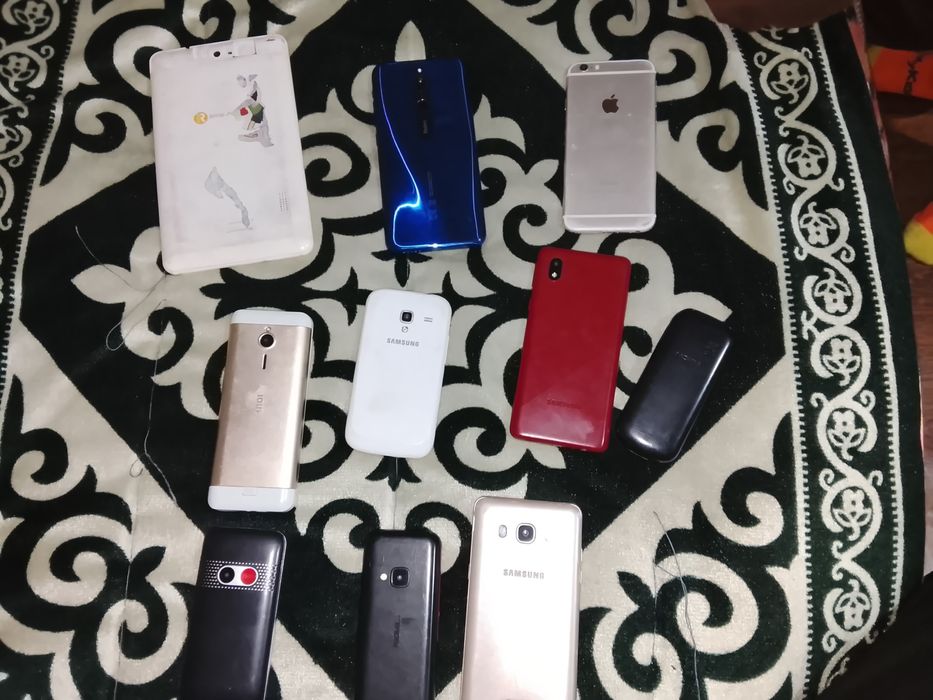 Телефоны на запчать
