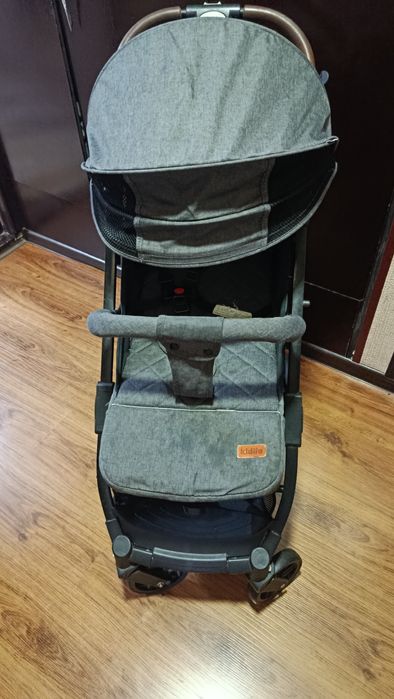 ПРОДАЕТСЯ детская коляска KIDILO
